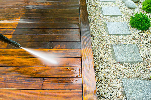 Deck and Patio Cleaning: How to Deal With Stubborn Outdoor Stains